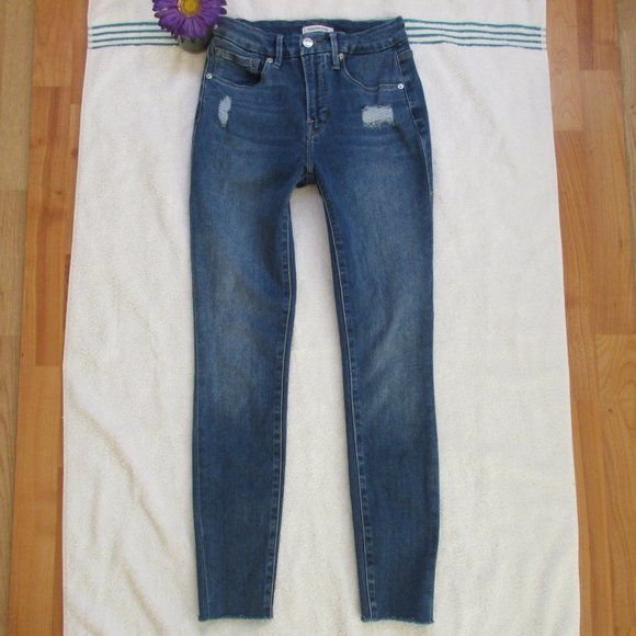 Good American Jeans Size 4/27 Skinny Distressed Denim Good Legs - Picture 2 of 11